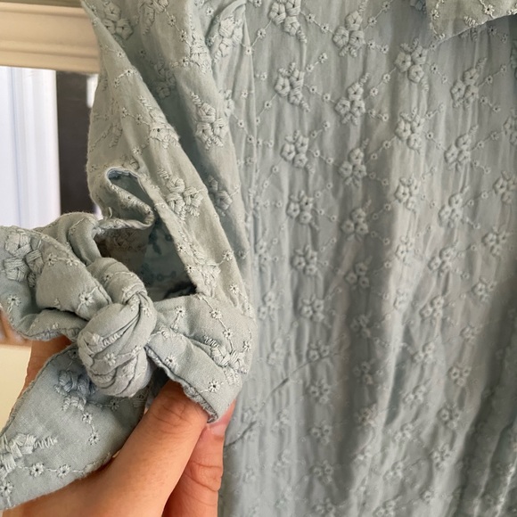 Gal meets glam for Anthropologie | Judith eyelet tie sleeves blue midi dress 🌸 - Picture 6 of 11